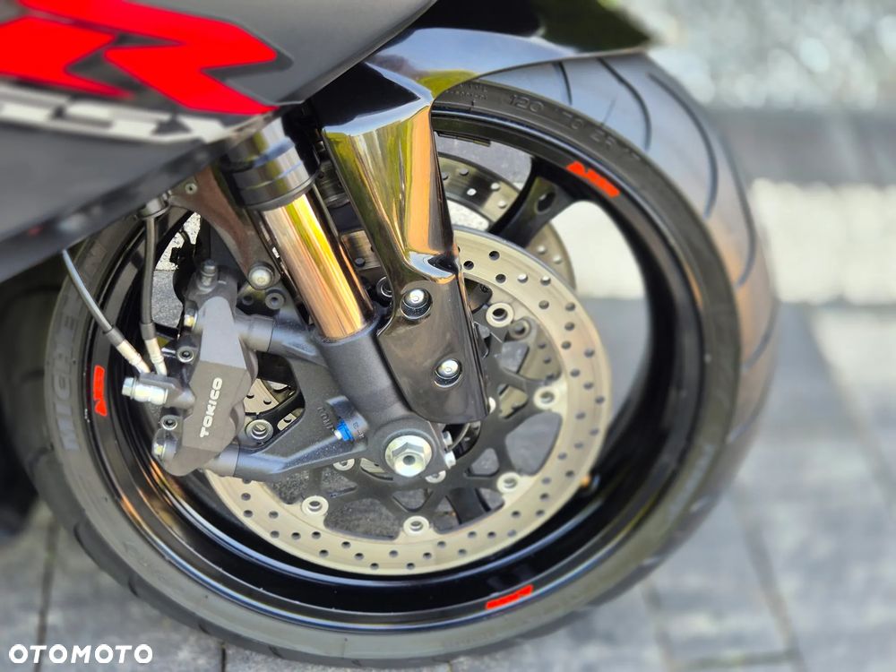 Suzuki GSX-R - 13