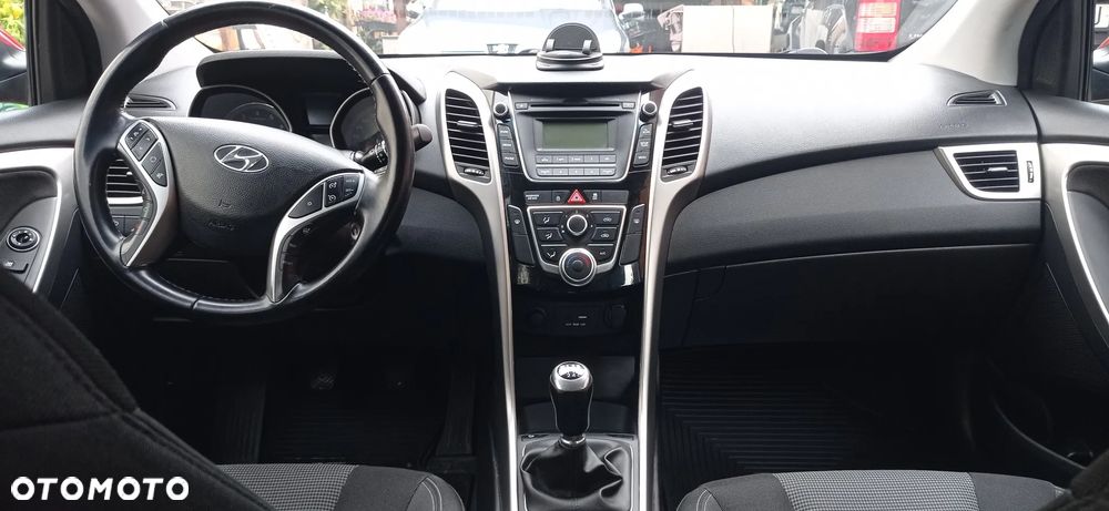 Hyundai i30 - 22