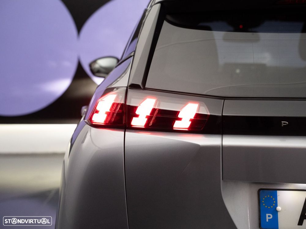 Peugeot e-2008 50 kWh Allure Pack - 11