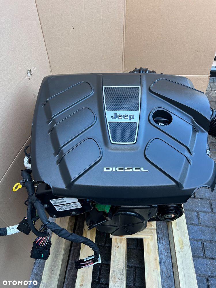 JEEP GRAND CHEROKEE WK2 3.0 D VM44D SILNIK KOMPLETNY 70 TYS PRZEBIEGU