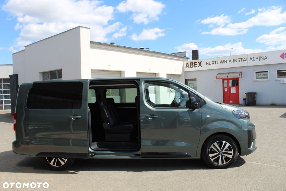 Peugeot Traveller - 7