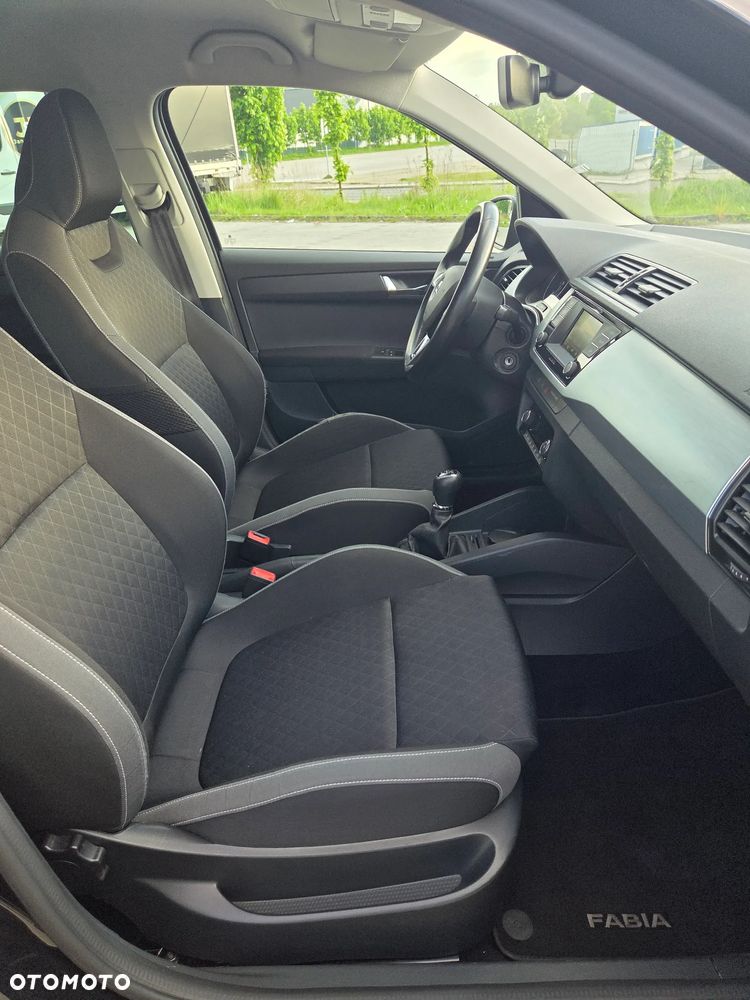 Skoda Fabia 1.0 MPI Joy - 14