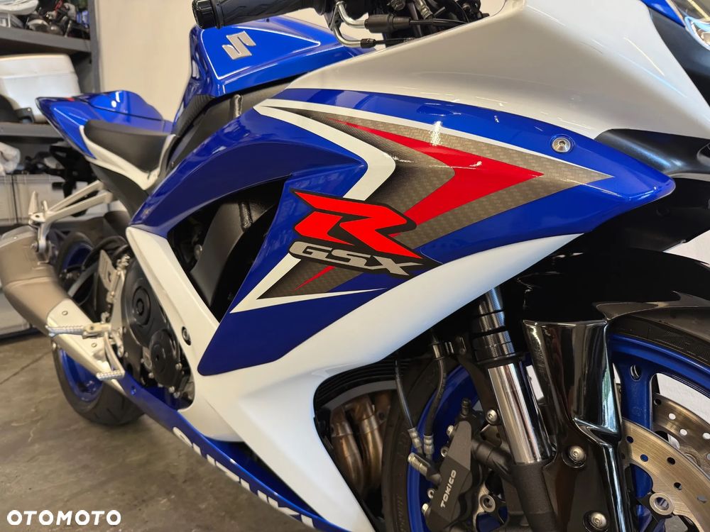 Suzuki GSX-R - 18
