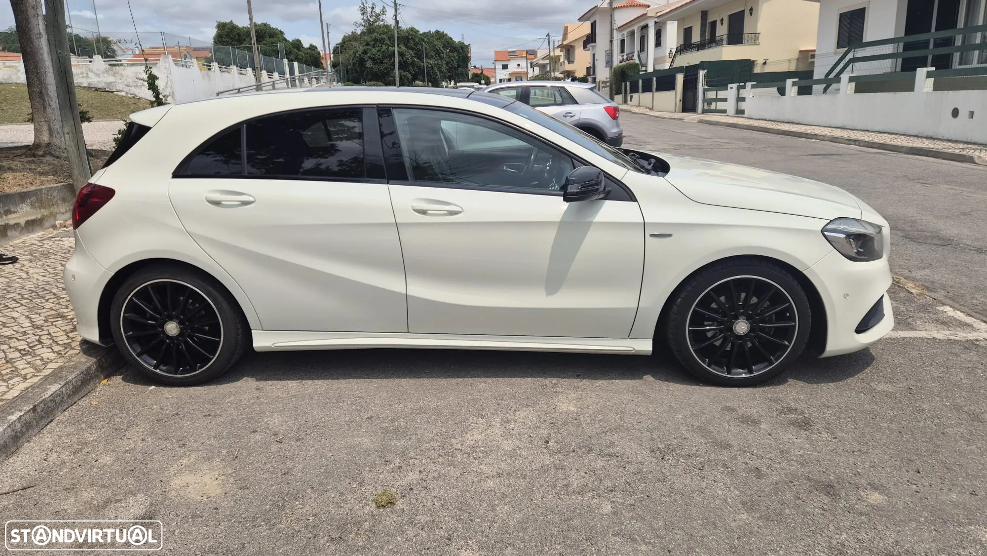 Mercedes-Benz A 200 d AMG Line - 3