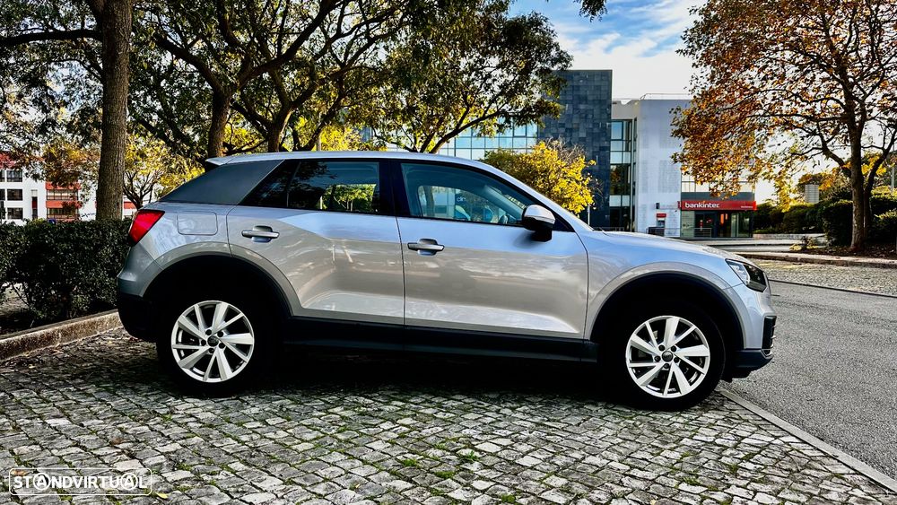 Audi Q2 1.6 TDI Sport S tronic - 4