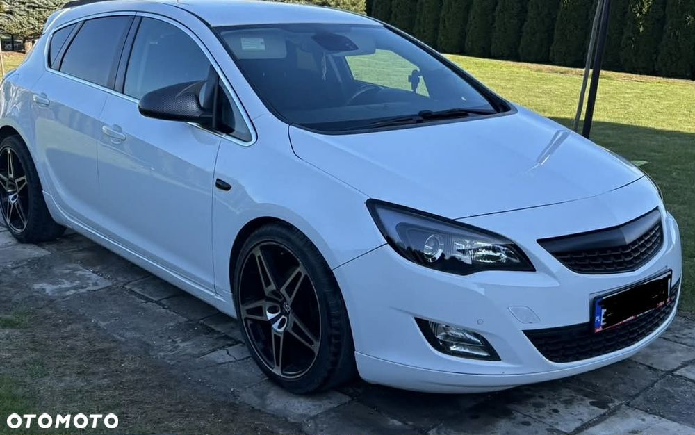 Opel Astra 1.6 Turbo Innovation - 2