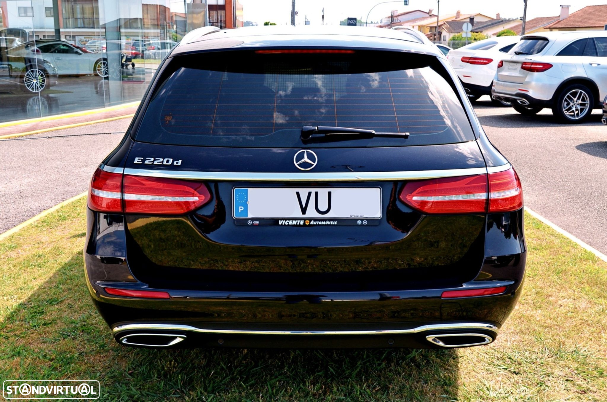 Mercedes-Benz E 220 d Avantgarde+ - 43