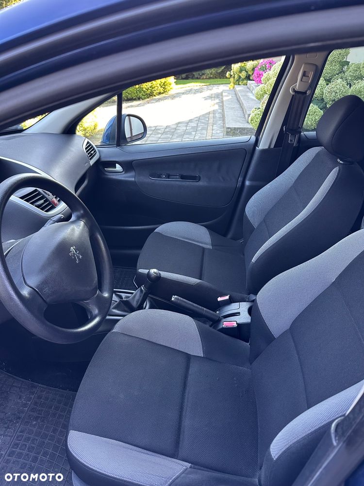 Peugeot 207 1.4 Trendy - 10