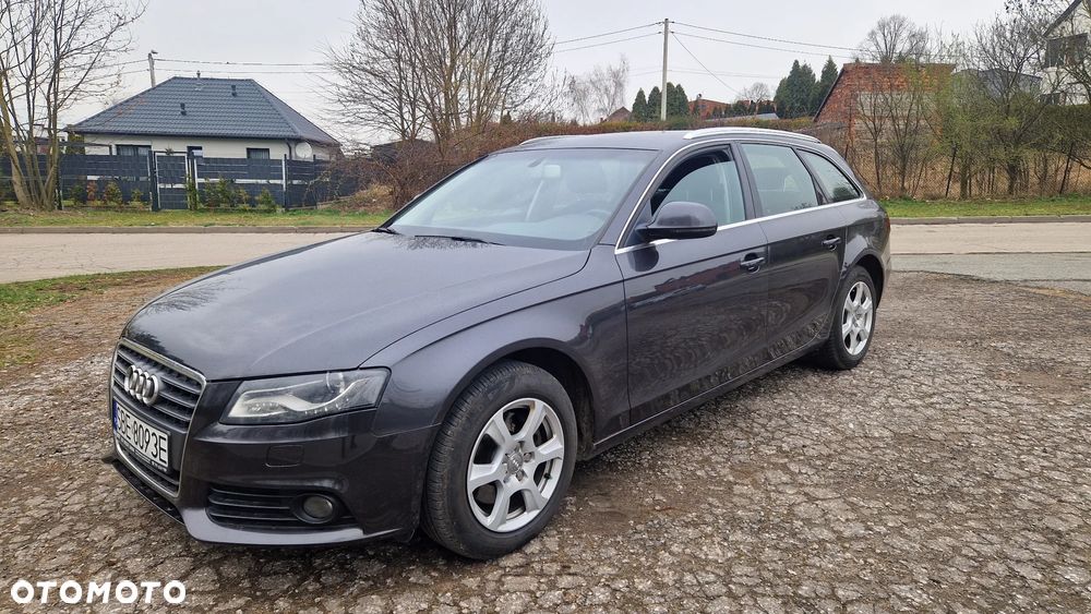 Audi A4 Avant - 1