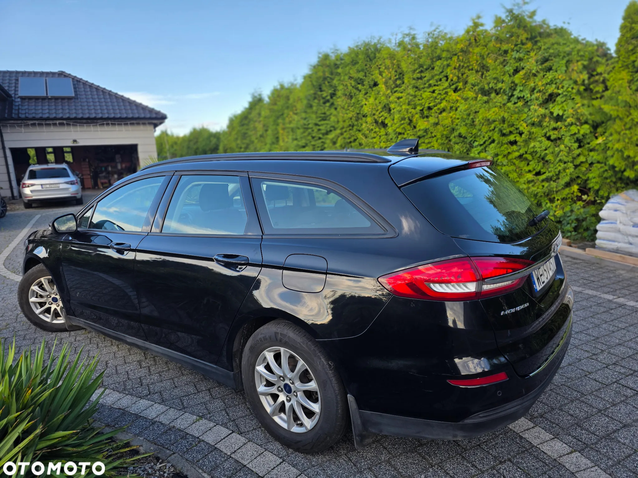 Ford Mondeo - 4