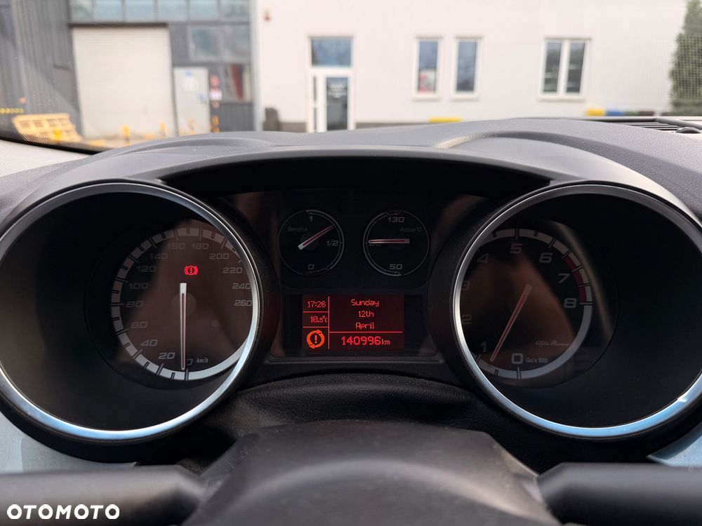 Alfa Romeo Giulietta 1.4 TB Distinctive - 15