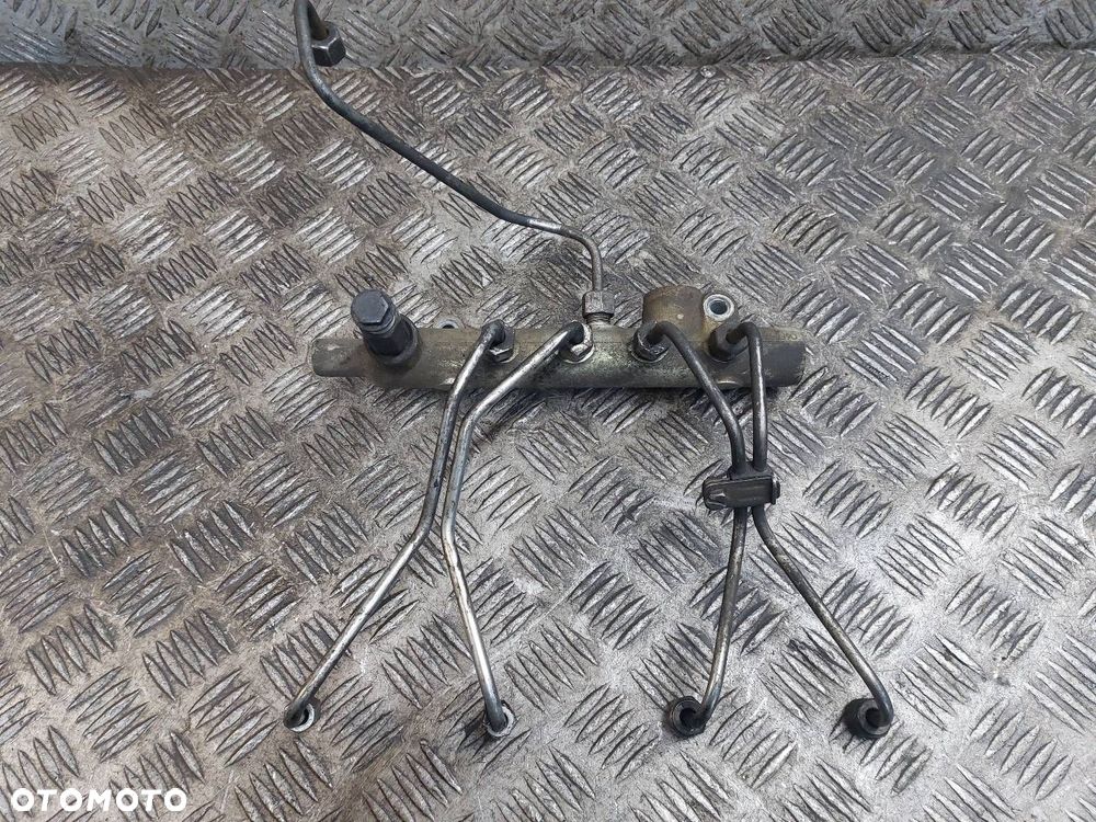 POMPA WTRYSKOWA + WTRYSKIWACZE MERIVA A 1.7 CDTI 8-97313862-2 897313-8612 - 8