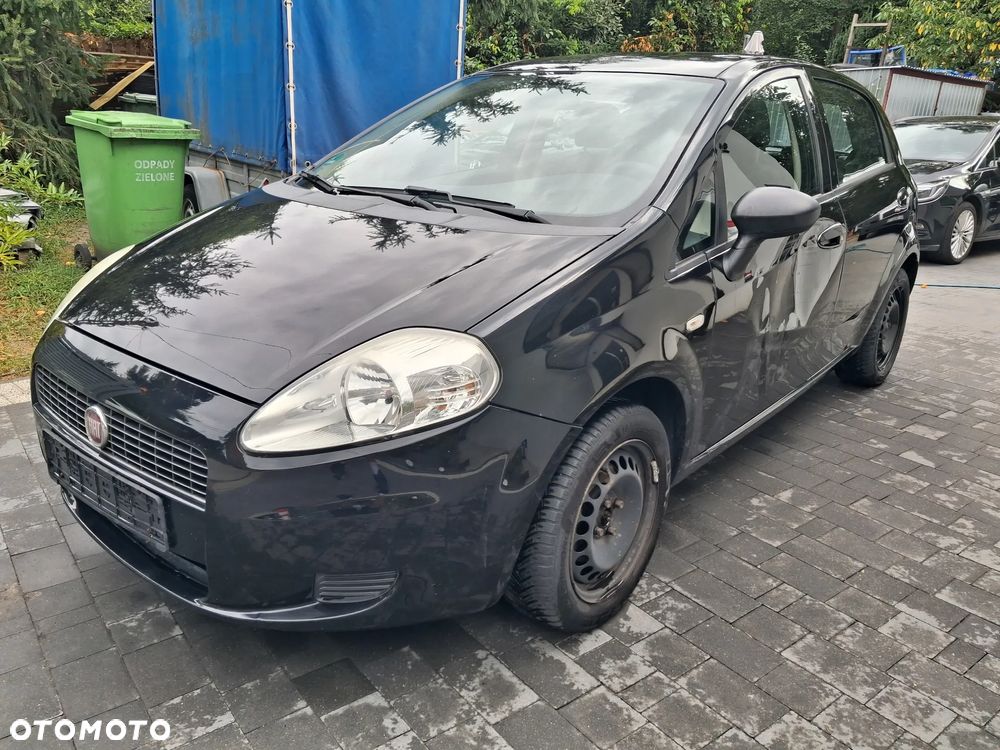 Fiat Grande Punto - 4