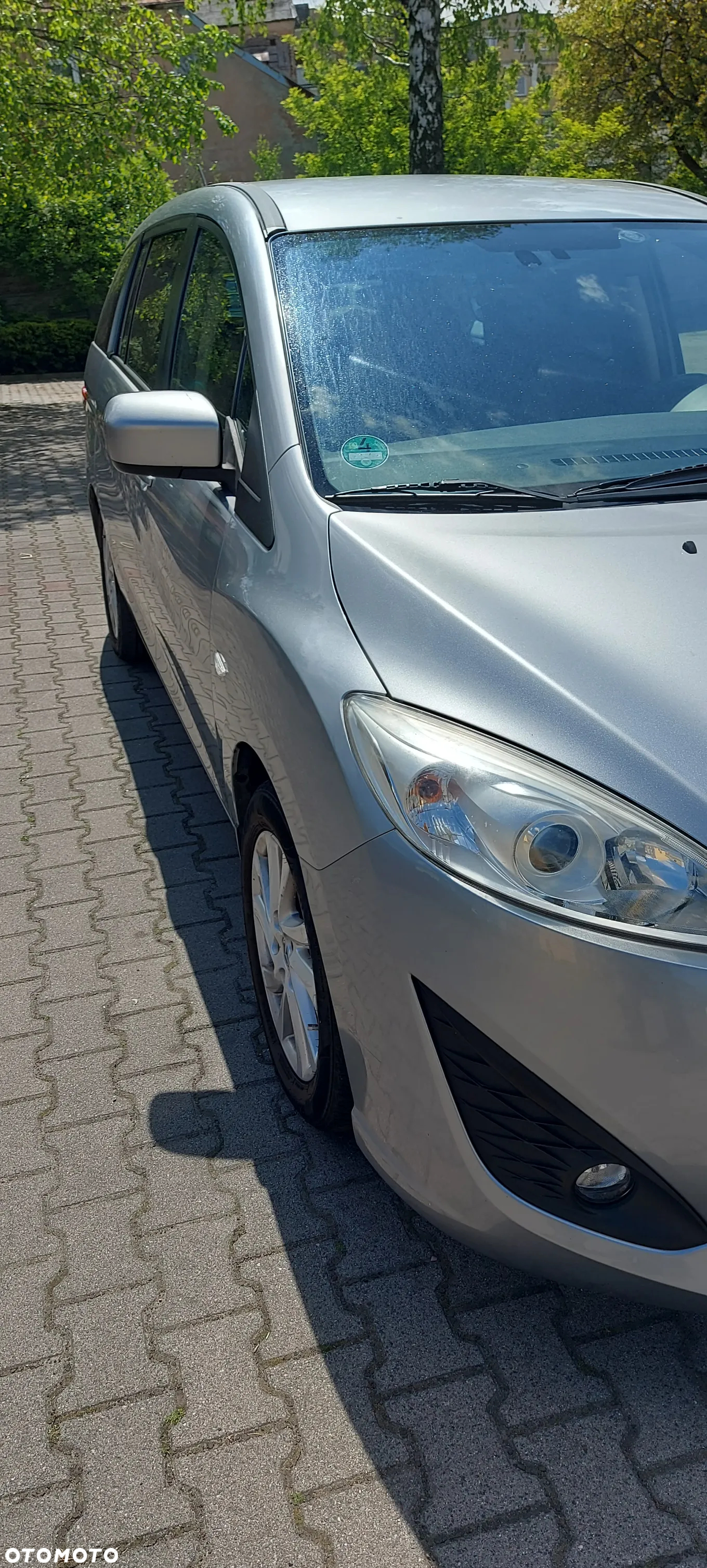 Mazda 5 - 8