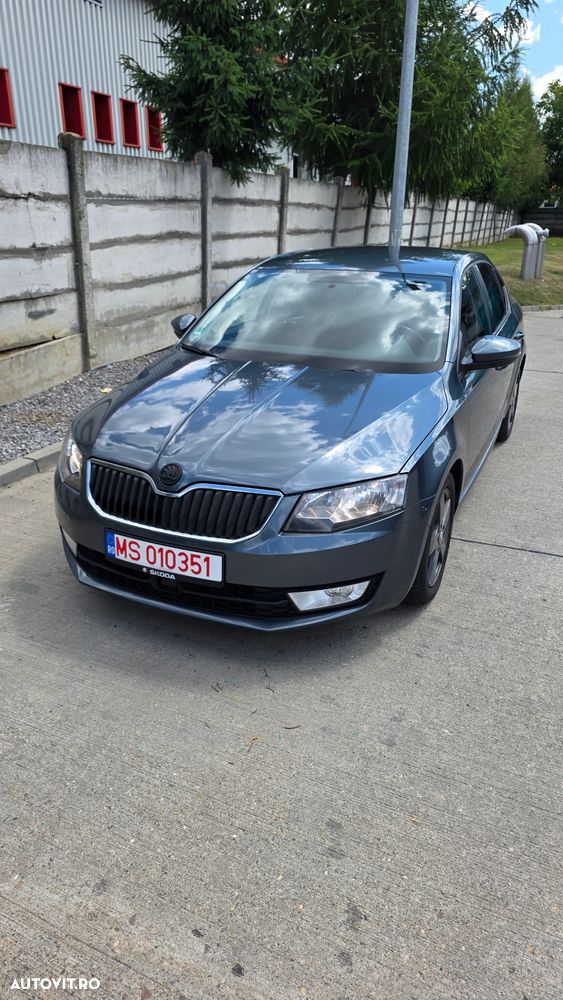 Skoda Octavia - 2