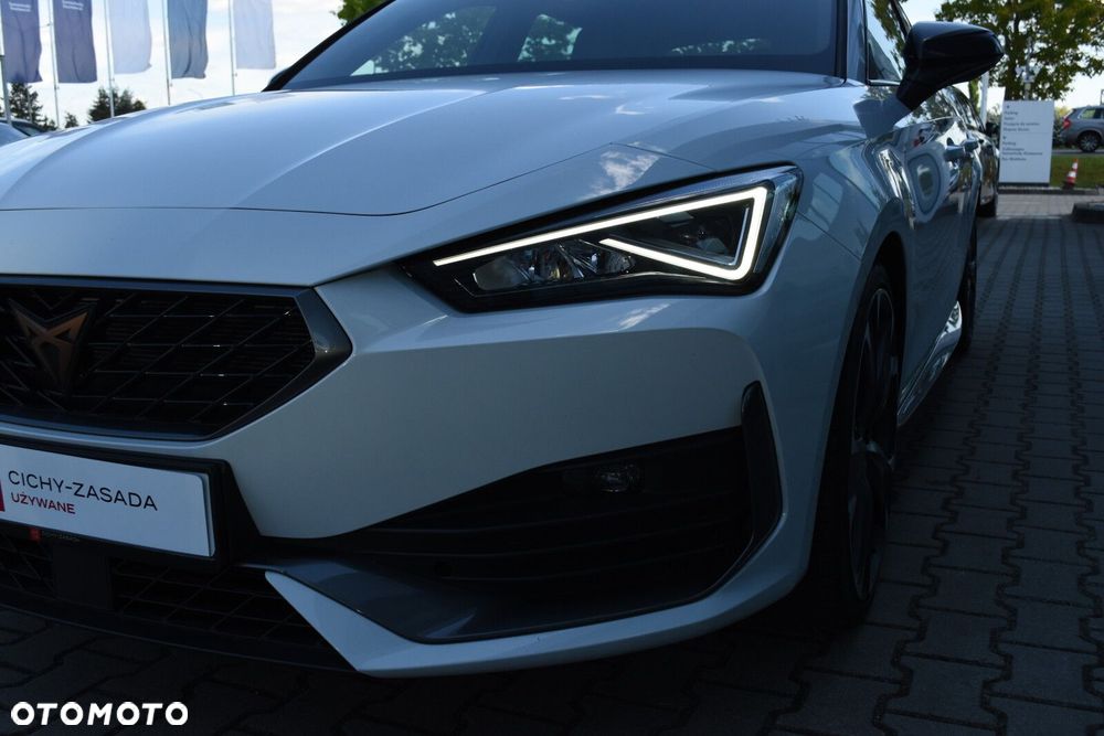 Cupra Leon 2.0 TSI DSG - 35