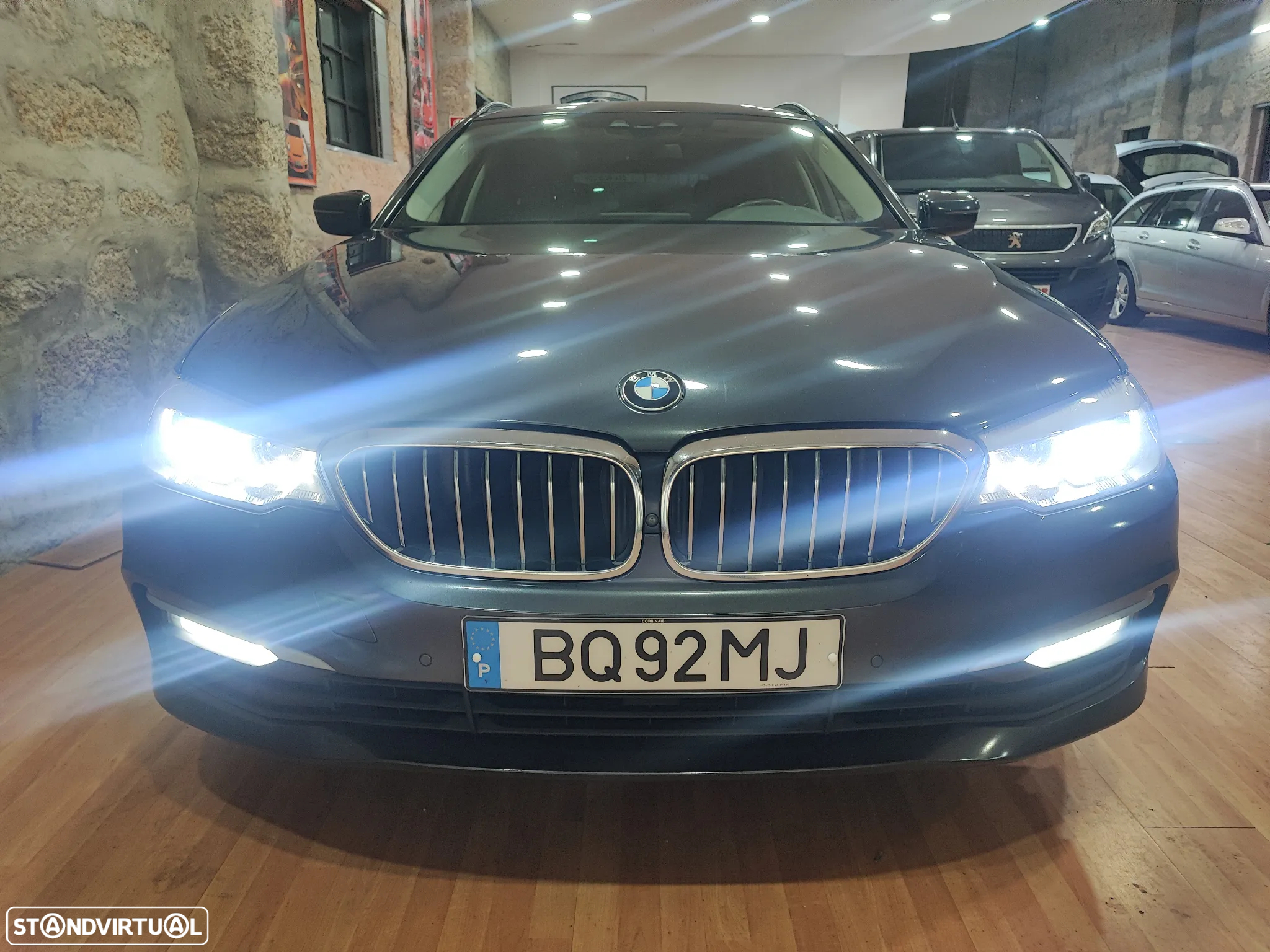 BMW 520 d Line Luxury Auto - 2