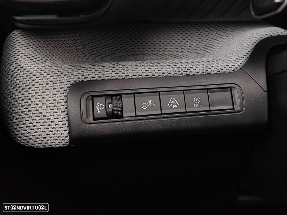 Citroën C3 1.2 Turbo Plus - 24