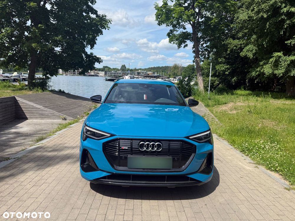 Audi e-tron 55 Quattro S Line - 11