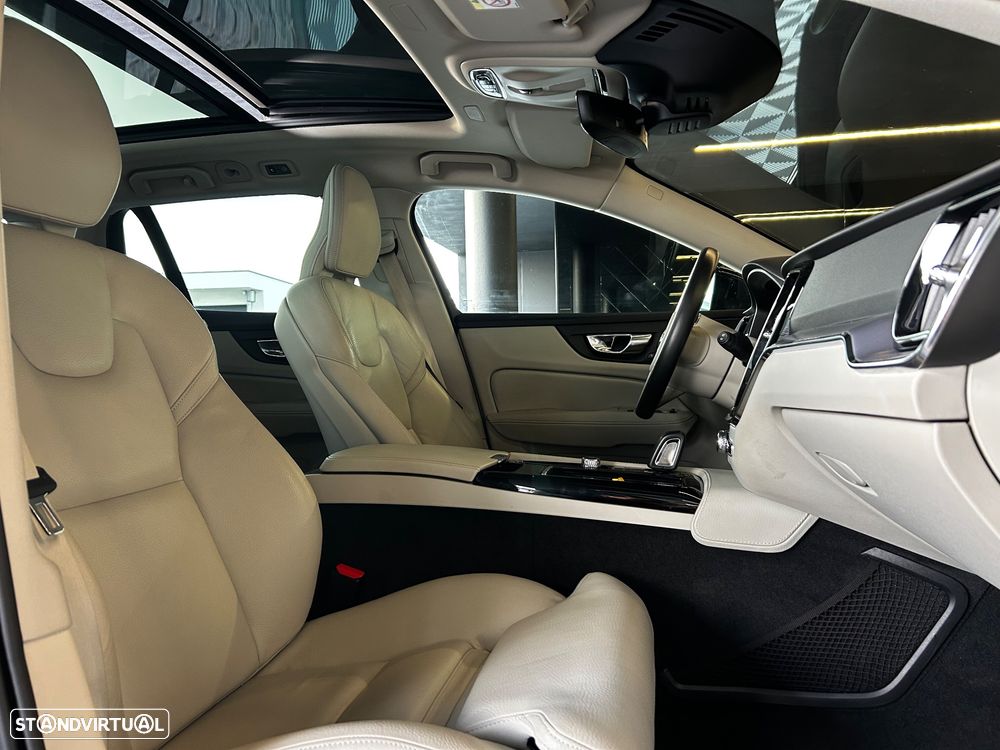 Volvo V60 2.0 T6 AWD TE Inscription Expression - 13