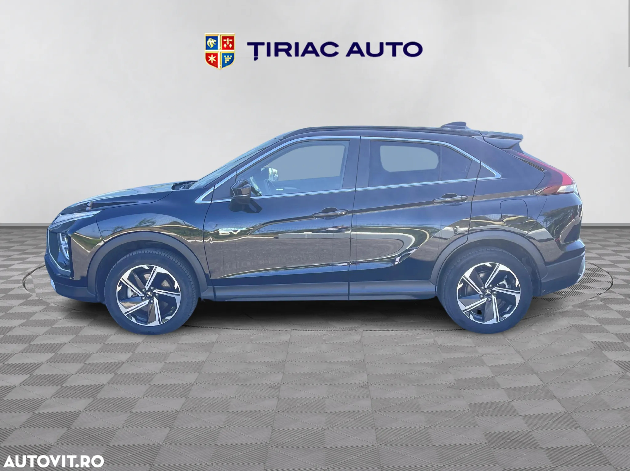 Mitsubishi Eclipse-Cross - 2