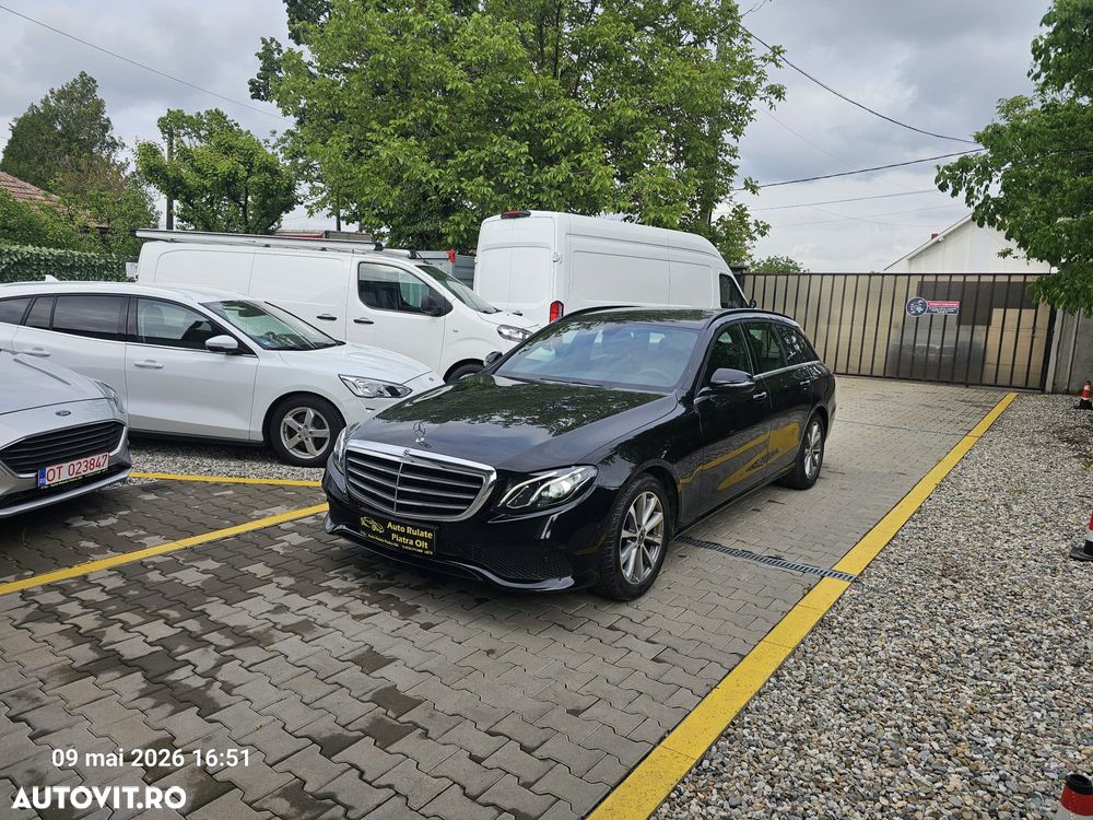 Mercedes-Benz E 200 d T-Modell Aut - 1