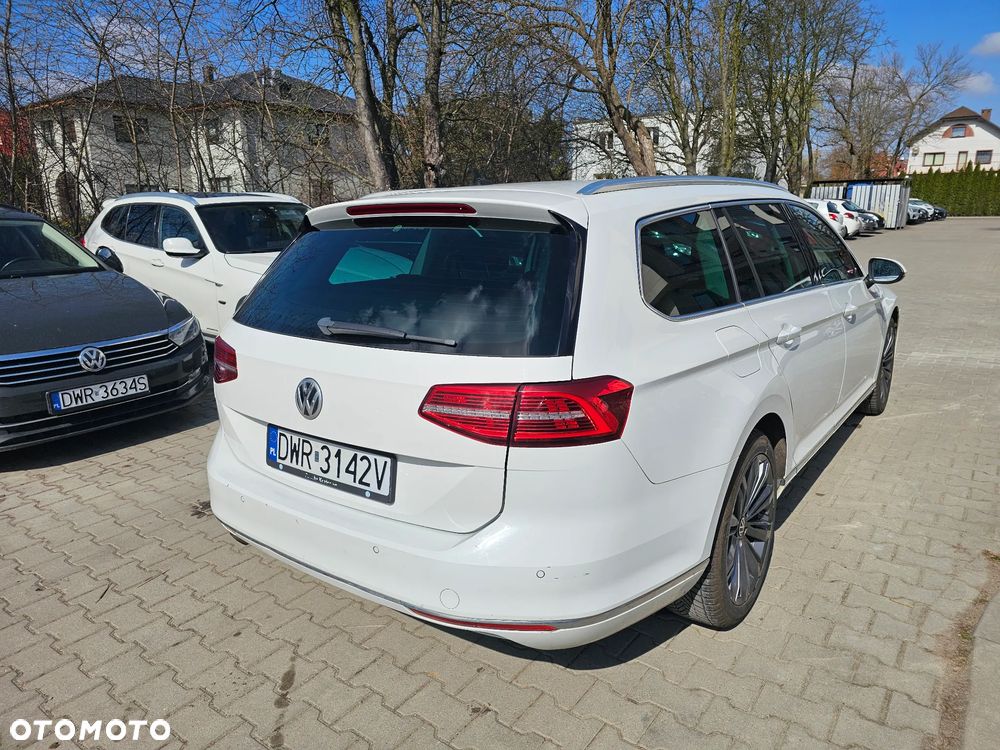 Volkswagen Passat 2.0 TDI BMT Highline DSG - 12