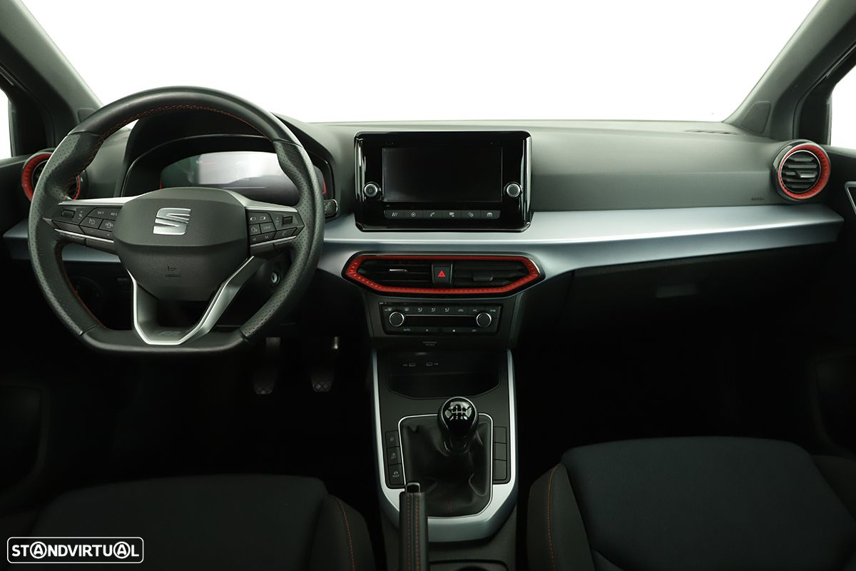 SEAT Arona 1.0 TSI FR - 8