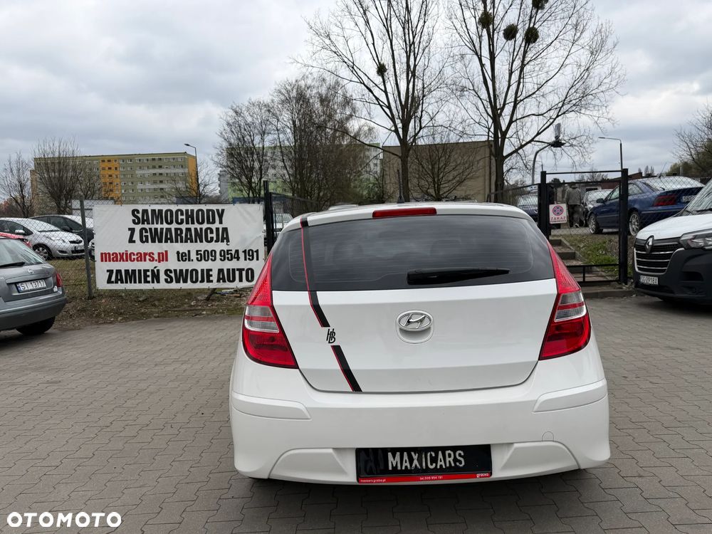 Hyundai i30 1.4 Comfort - 10