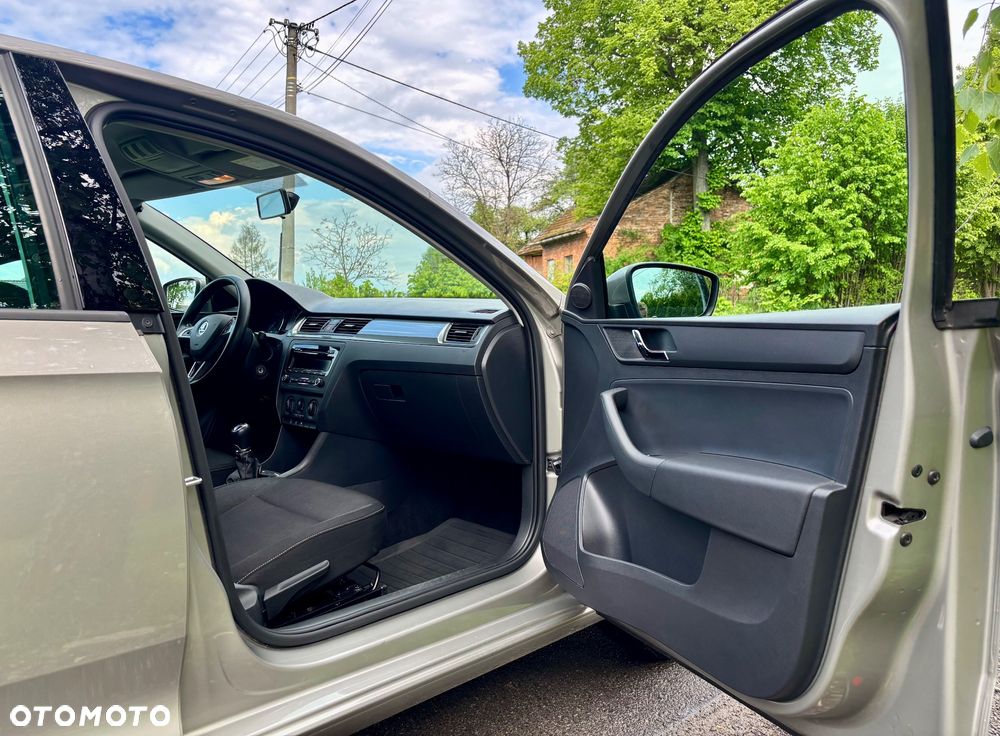 Skoda RAPID 1.2 TSI Ambition - 31