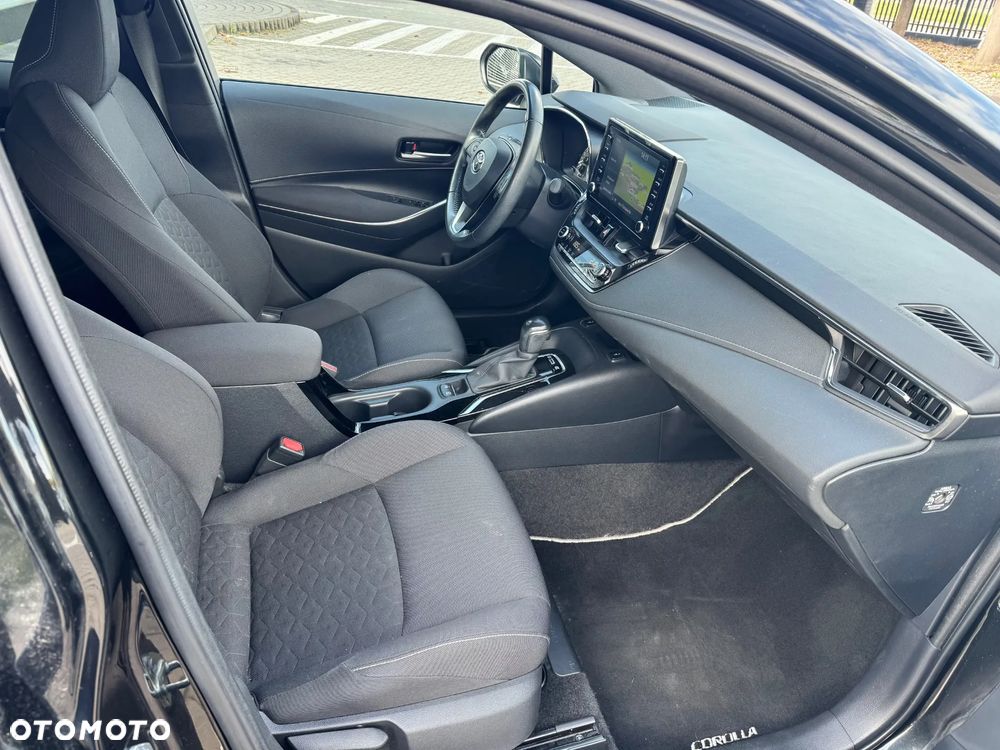 Toyota Corolla 1.8 Hybrid Comfort - 12