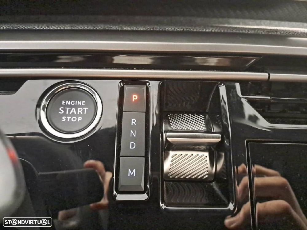Peugeot 5008 1.2 Hybrid Allure e-DCS6 - 21