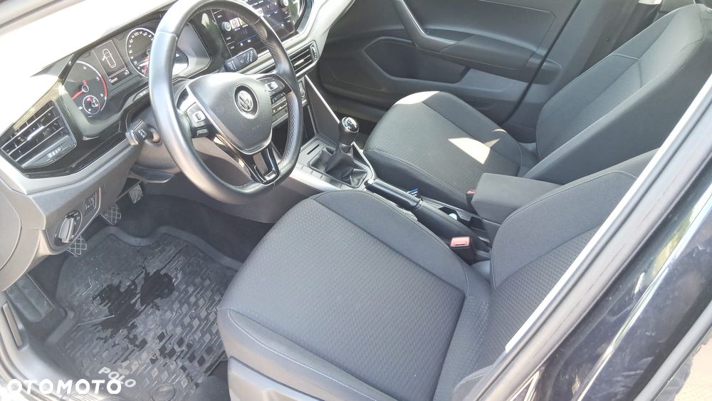 Volkswagen Polo 1.6 TDI SCR Highline - 12