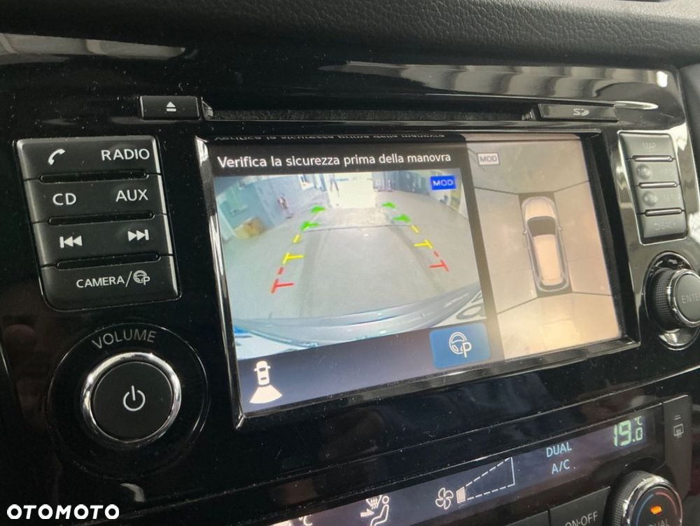 Nissan X-Trail 1.7 dCi ALL-MODE 4x4i N-Connecta - 8