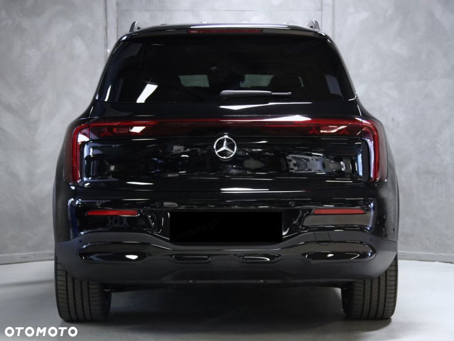 Mercedes-Benz GLB - 7