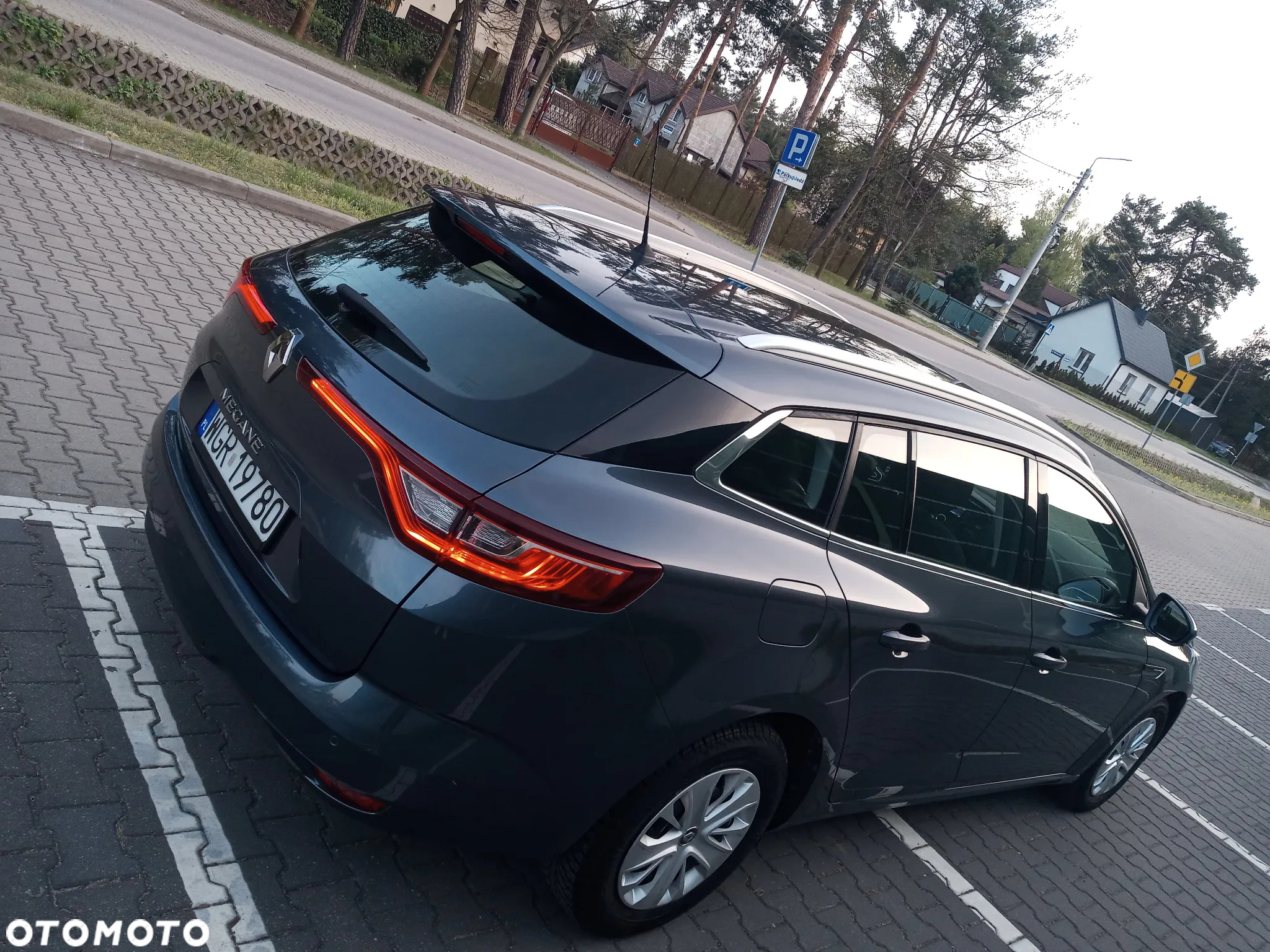 Renault Megane 1.3 TCe FAP Business - 12