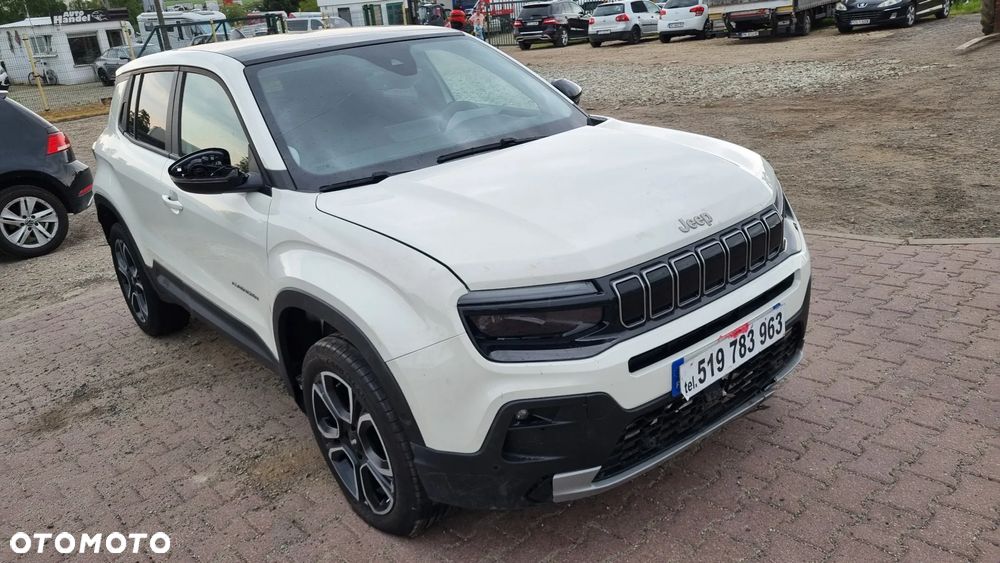 Jeep Avenger 1.2 GSE T3 Turbo-Benzin GDI Summit - 23