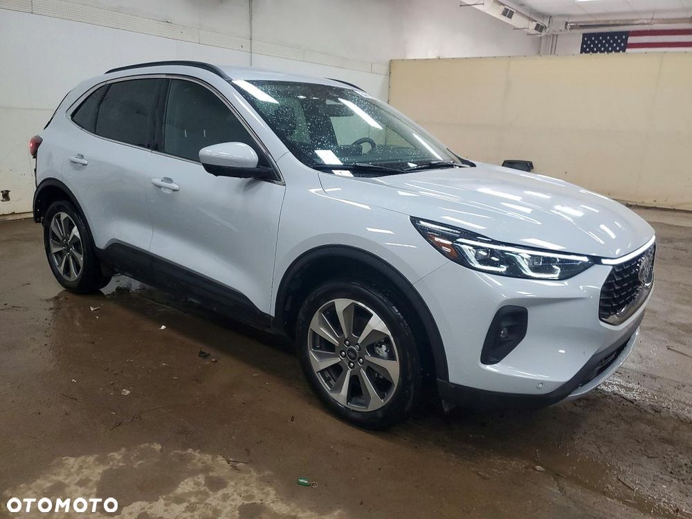 Ford Escape - 5