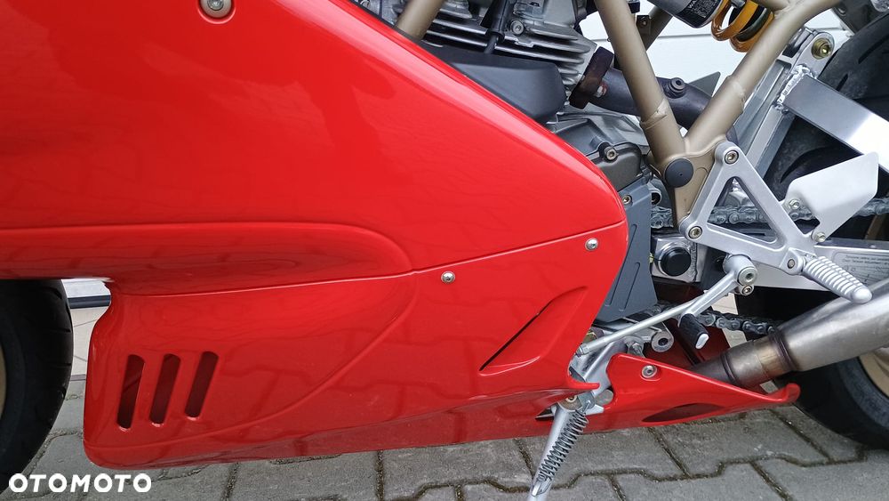 Ducati 900 - 8