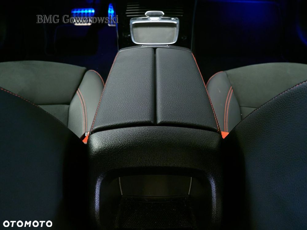 Mercedes-Benz Klasa A 220 4-Matic AMG Line 8G-DCT - 14
