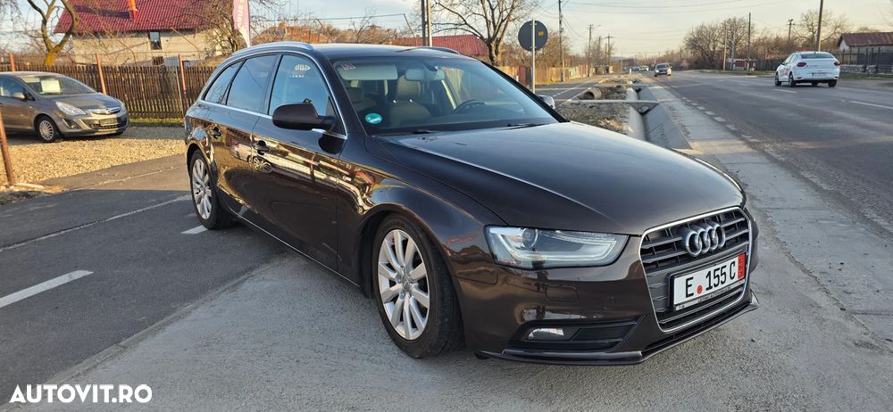 Audi A4 2.0 TDI DPF multitronic S line Sportpaket - 16