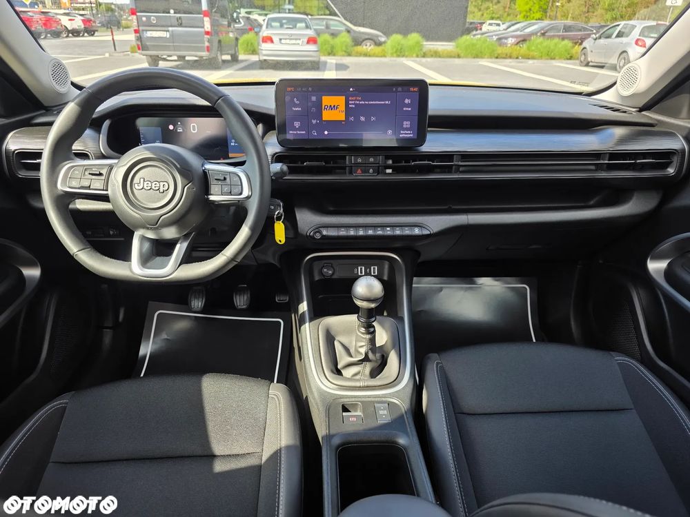 Jeep Renegade - 17