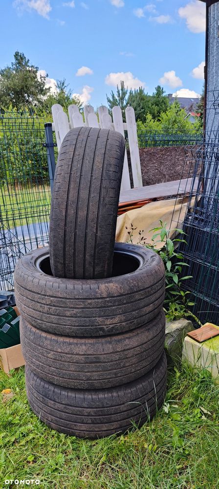 Opony Goodyear 235 50 18 - 2