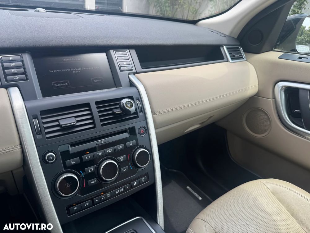 Land Rover Discovery Sport - 16