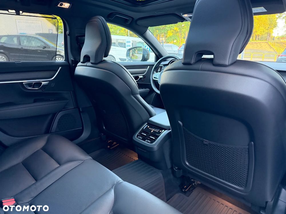 Volvo V90 Cross Country D5 AWD Geartronic - 10