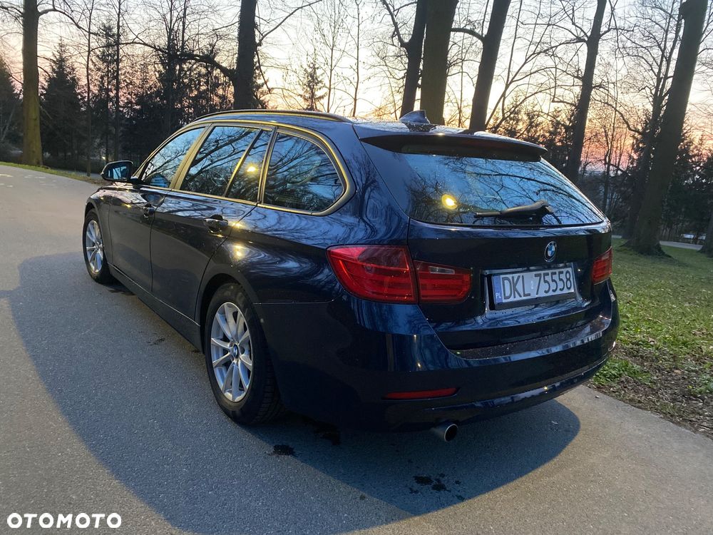 BMW Seria 3 318d Blue Performance Modern Line - 3