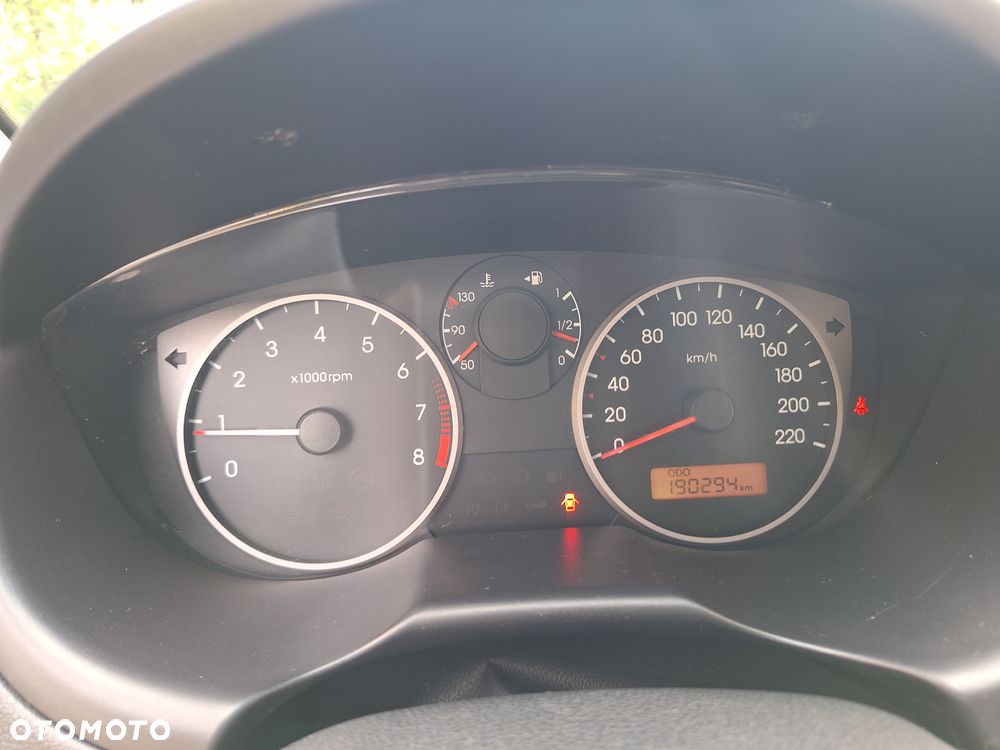 Hyundai i20 - 19