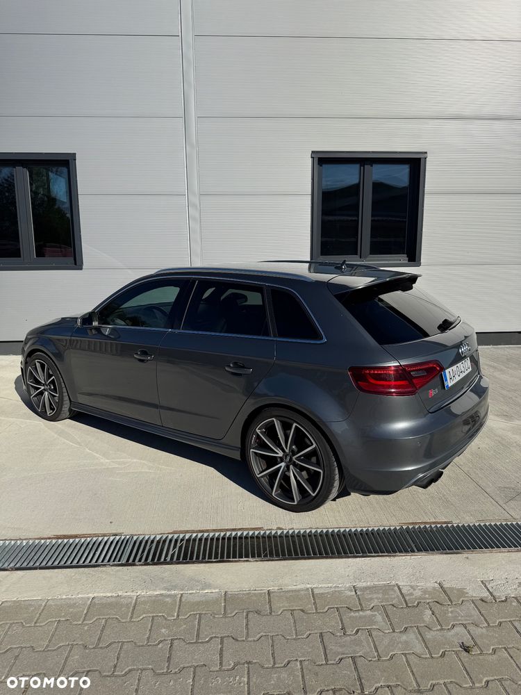 Audi S3 Sportback S tronic - 3