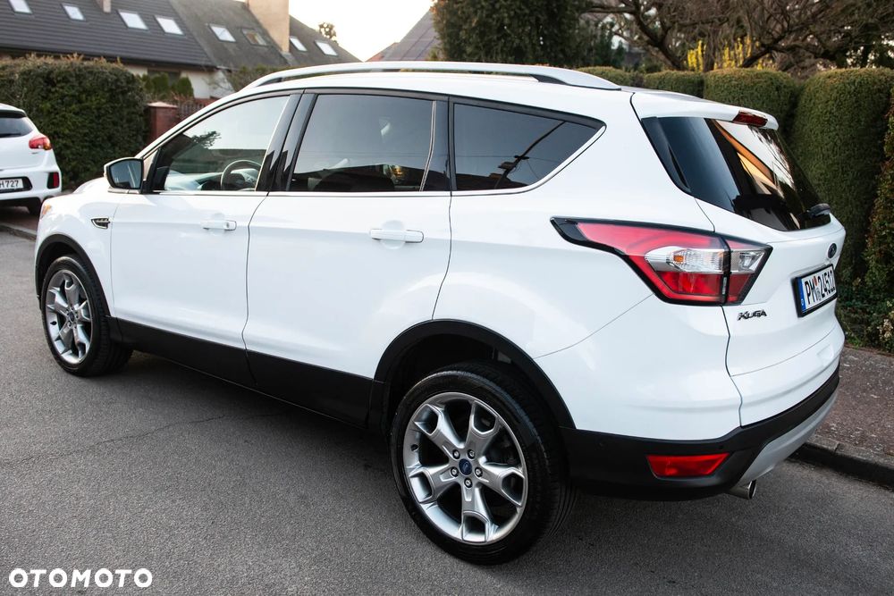 Ford Kuga 2.0 TDCi 4x4 Titanium - 12