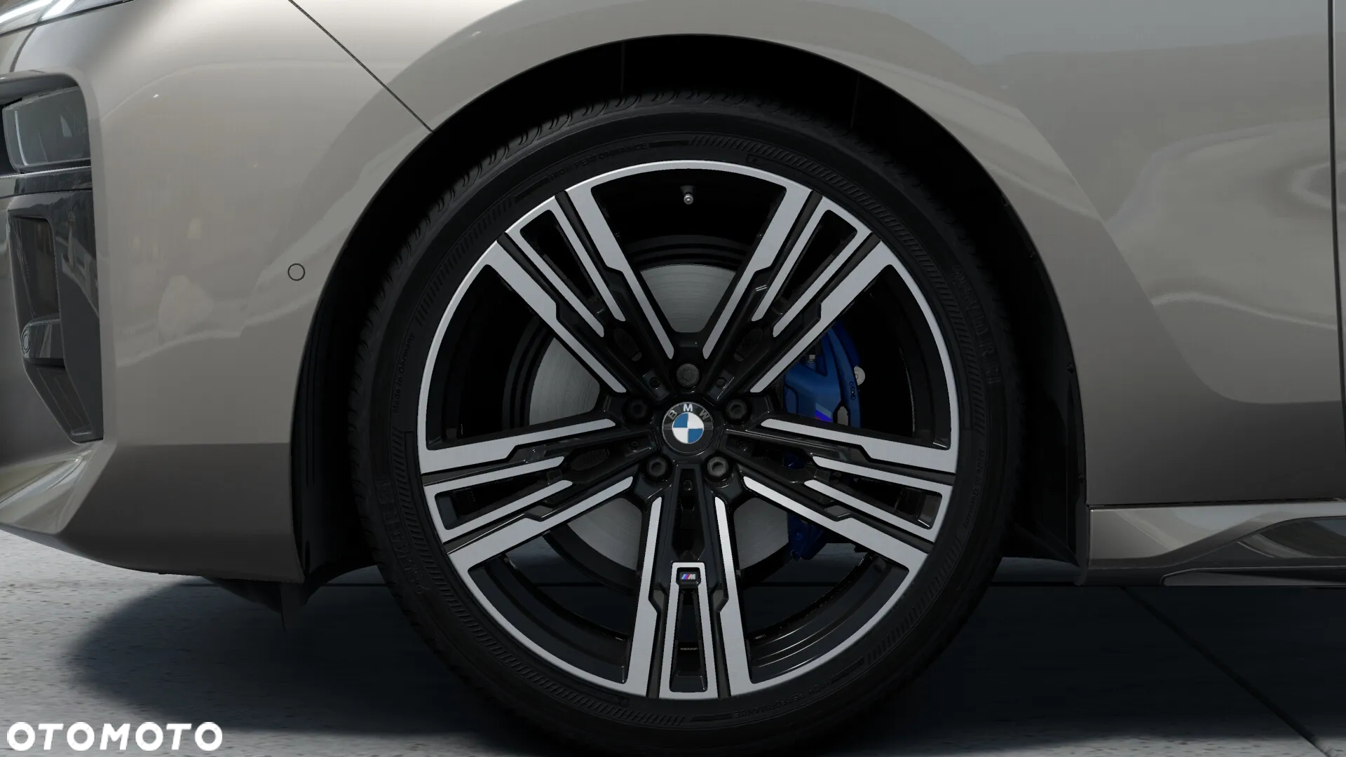 BMW Seria 7 - 8
